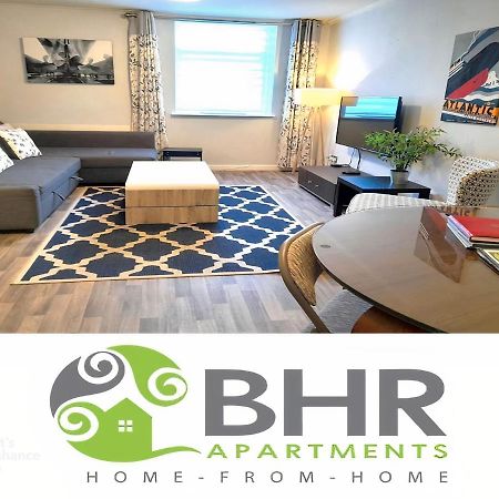 Excellent Location - City Centre - Parking - 4 Beds -2 Bedrooms Belfast Exterior foto