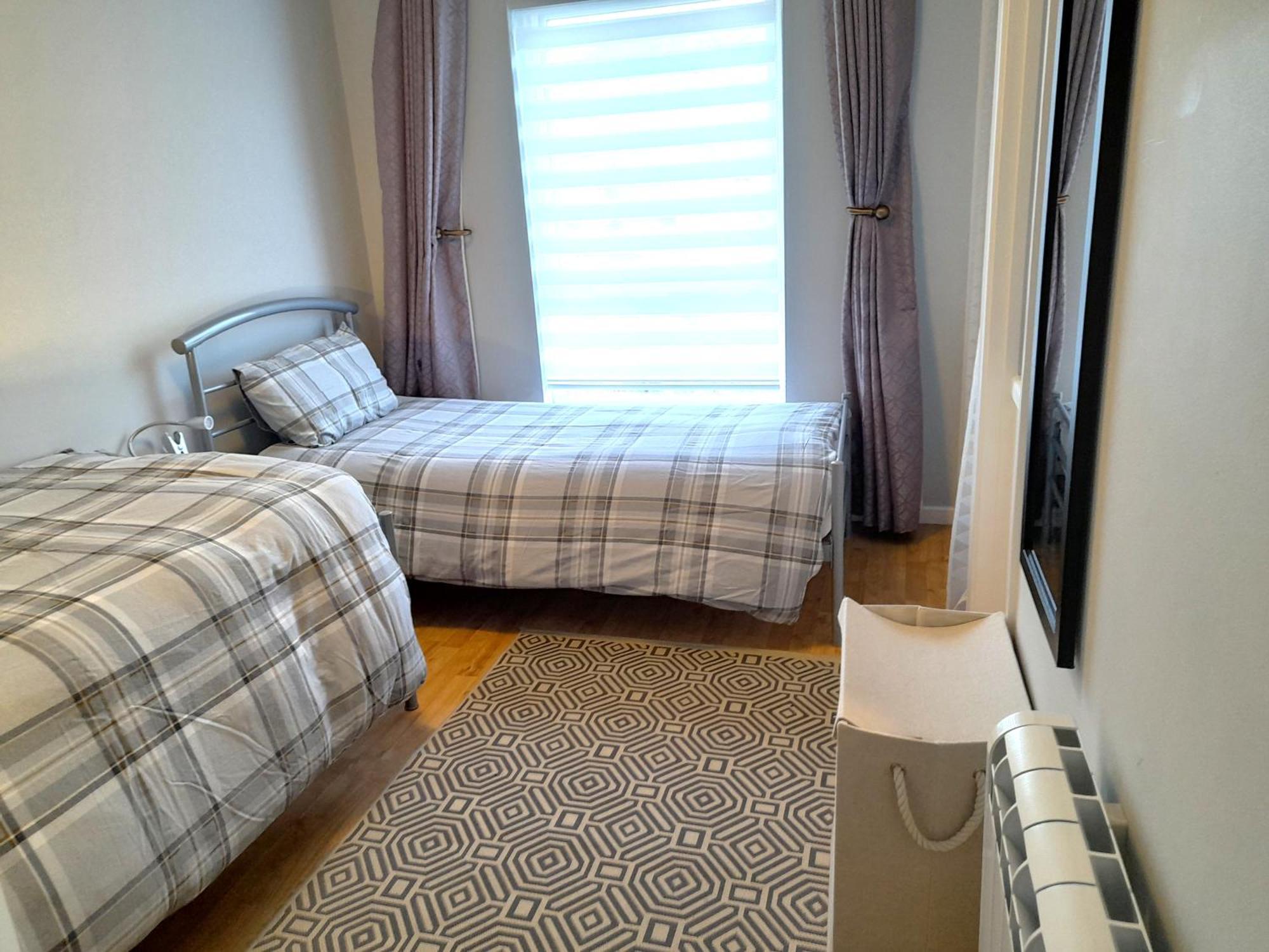 Excellent Location - City Centre - Parking - 4 Beds -2 Bedrooms Belfast Exterior foto